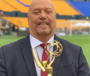 Hospitalizan de emergencia al Perro Bermúdez tras crisis de salud