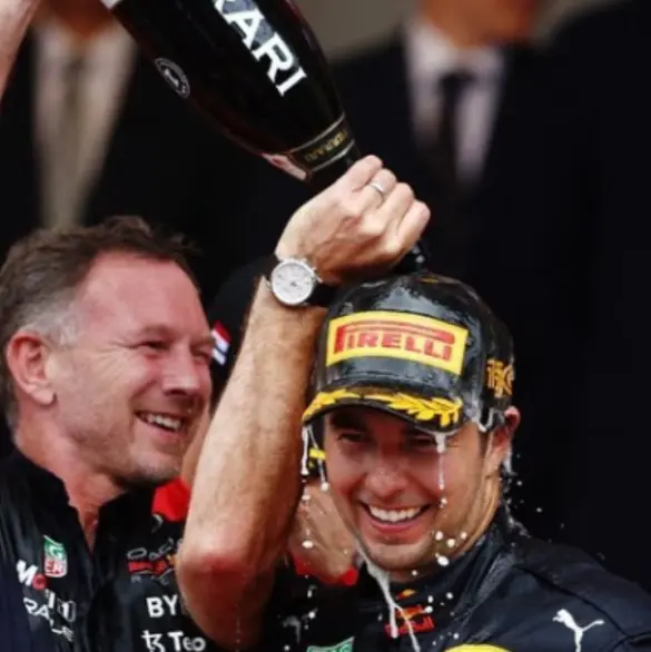 "Judas en la F1": Fans tunden a Red Bull por despido de Checo Pérez