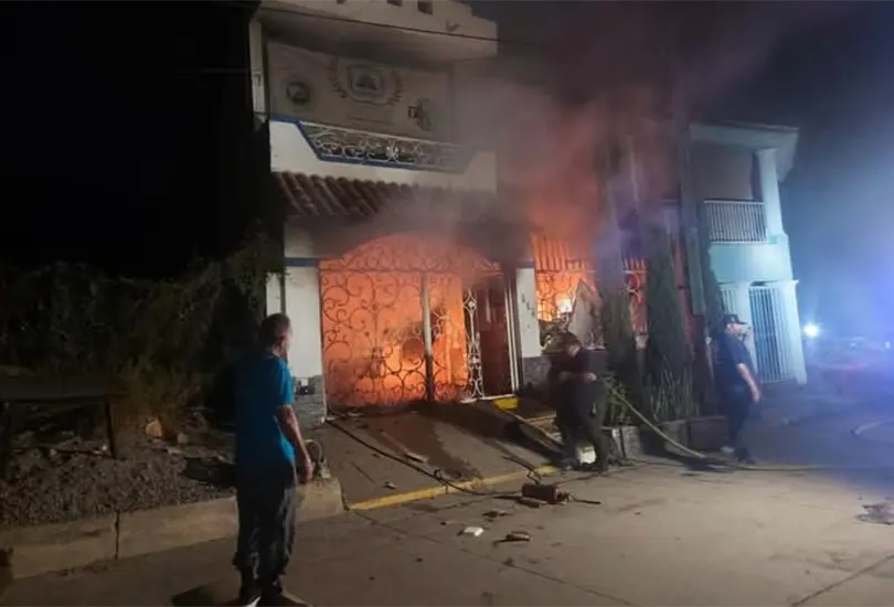 Reportan incendio en centro de rehabilitaci&oacute;n en Mazatl&aacute;n