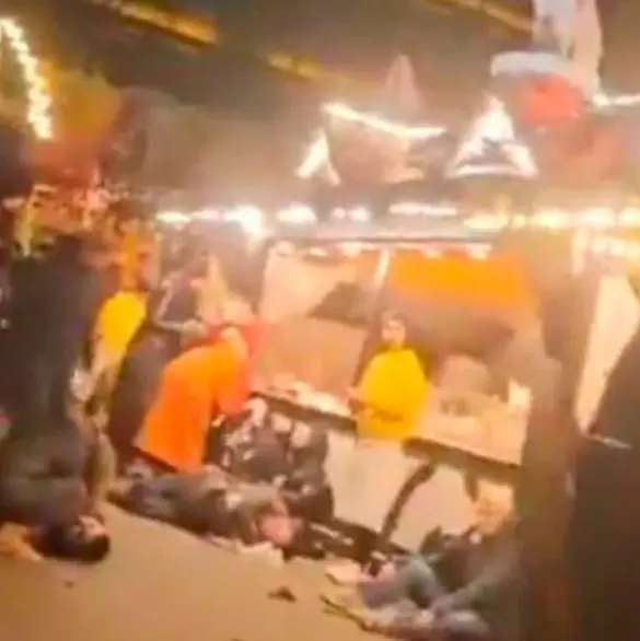 VIDEO: Atropellamiento masivo en bazar navideño deja más de 68 heridos