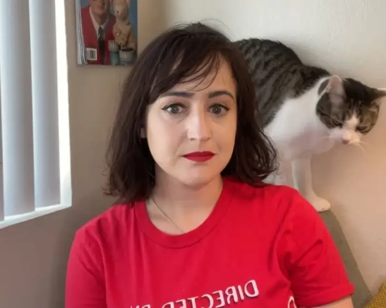 Ahora tiene 37 años. En el año 2000 se retiró de la actuación. Estudió Artes en la Universidad de Nueva York y actualmente es escritora.