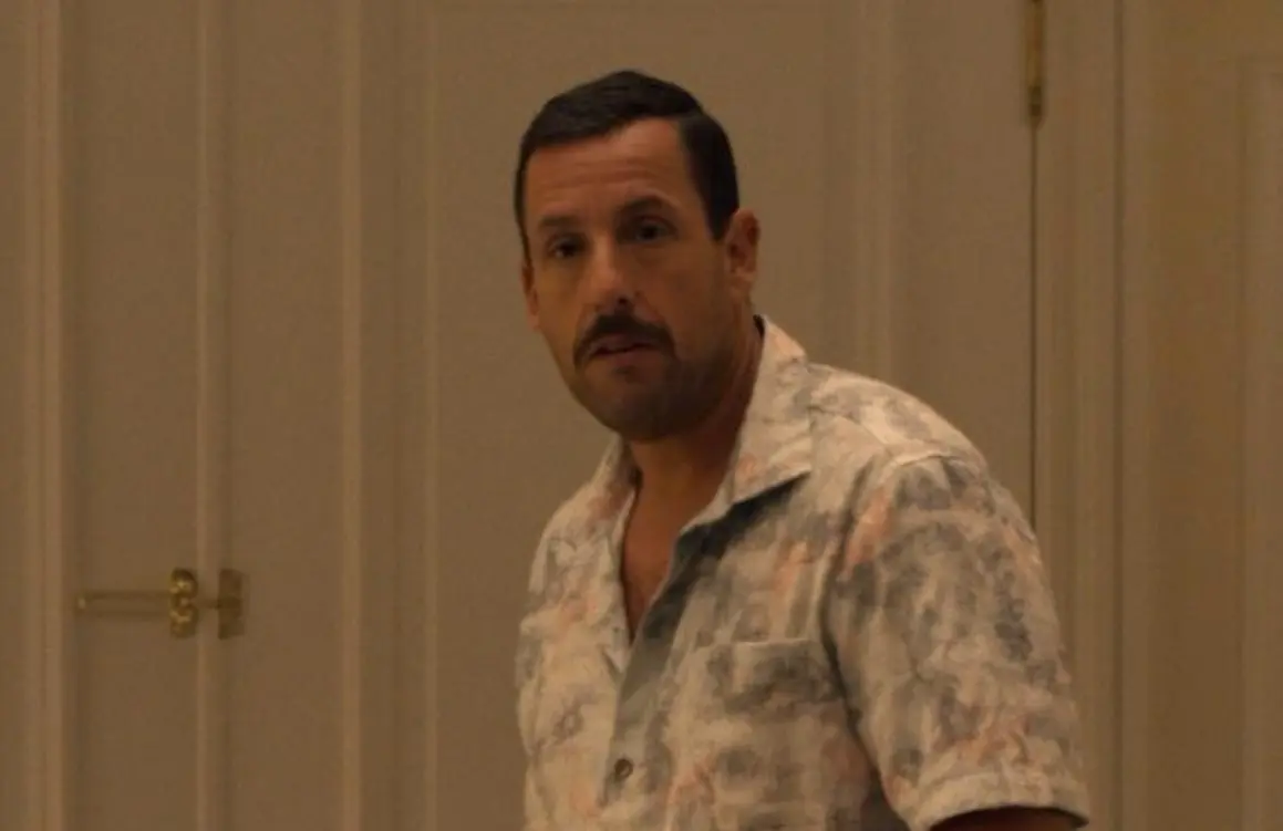 El actor es otro famoso que practica el judaísmo, por lo que en lugar de Navidad celebra Hanukkah.