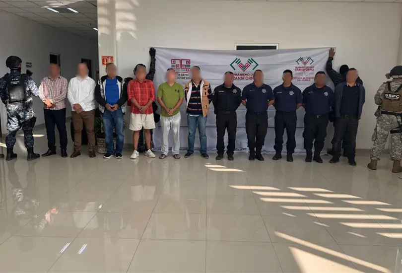 Detienen a polic&iacute;as en Chiapas.