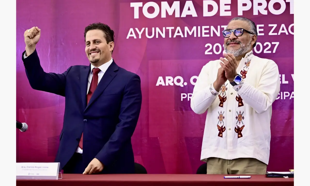  Horacio Duarte toma protesta a su Cabildo y a Carlos Rogel Valle 