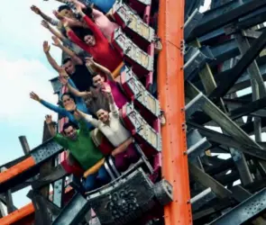 Tragedia en Six Flags: joven muere tras bajar de juego mecánico