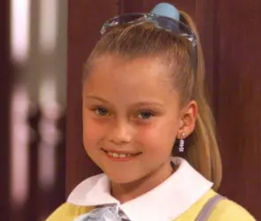 Así luce la niña que hizo a Simoneta en Vivan los niños