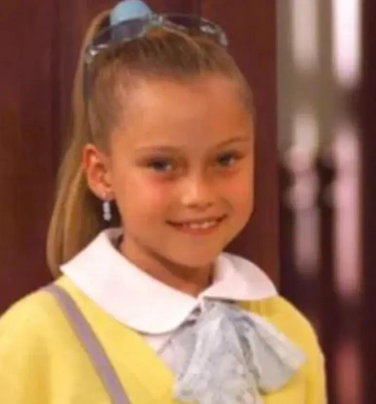 La telenovela se estrenó en el 2002 y seguía las vidas de unos niños de segundo año de primaria que asistían a la escuela ´Patria Unida´.