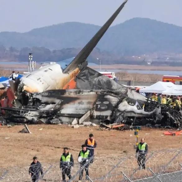 Filtran la aterradora explosión de un avión al aterrizar; 179 personas han fallecido