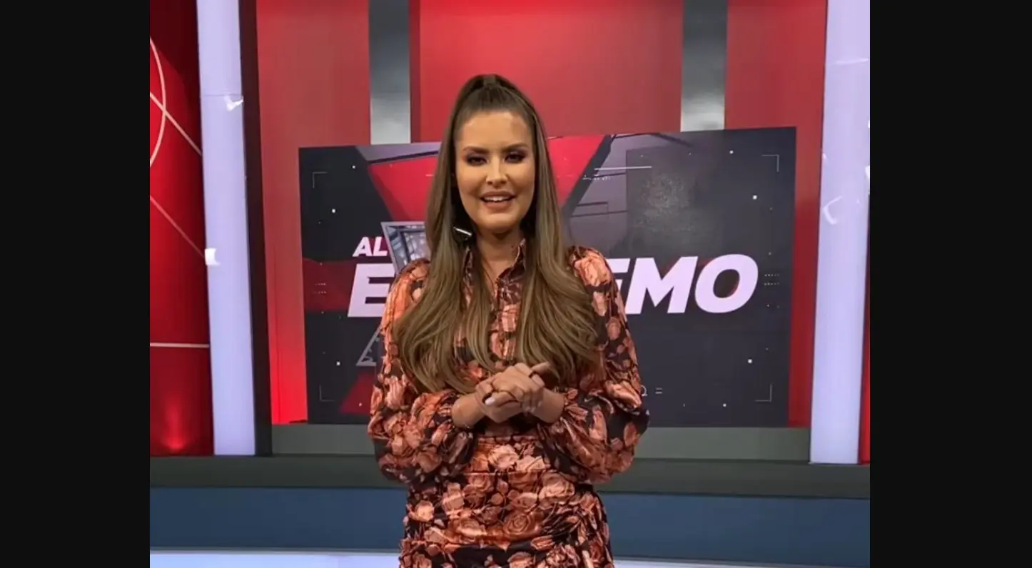 En los últimos años, ha dado de qué hablar por su cambio drástico de apariencia, causando preocupación entre sus fans.