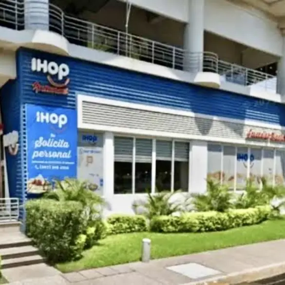 IHOP en Culiacán: la violencia obliga al cierre de la cadena de hot cakes