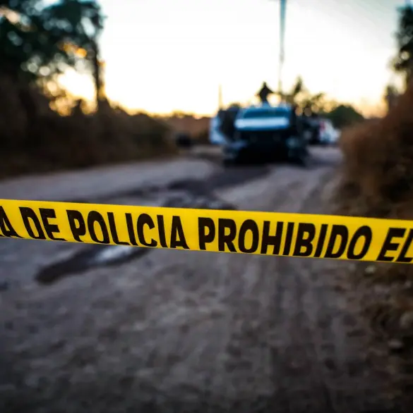 Atacan a balazos local de Ranchito Roll en Culiacán y abandonan dos cuerpos con narcomensaje