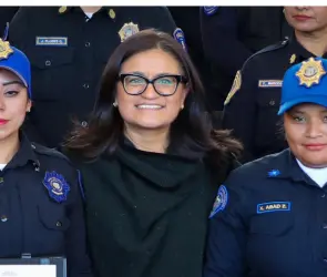 Iztapalapa honra a policías auxiliares por su valentía y servicio 
