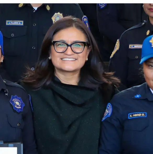 Iztapalapa honra a policías auxiliares por su valentía y servicio 