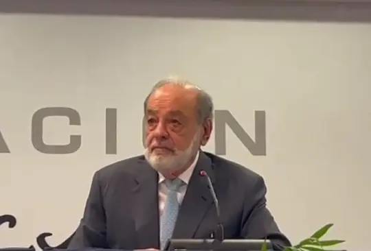 Carlos Slim señaló que Telmex enfrenta un pasivo laboral de aproximadamente 270 mil millones de pesos.