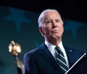 Joe Biden hace llamado para prohibir armas de asalto tras trágico tiroteo en desfile del Super Bowl