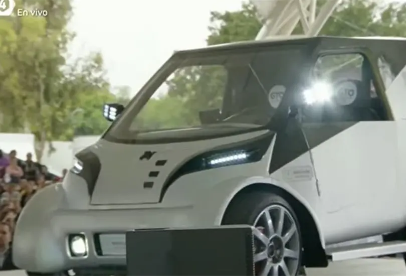 El auto el&eacute;ctrico hecho por mexicanos. 