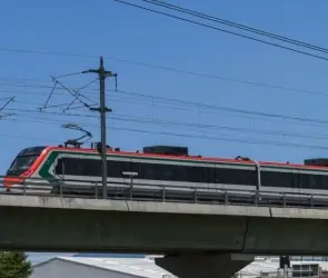 Tren Interurbano México-Toluca suspende obras tras muerte de trabajador