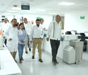 Un modelo de atenci&oacute;n m&eacute;dica integral, con capacidad preventiva y hospitalaria: Zo&eacute; Robledo