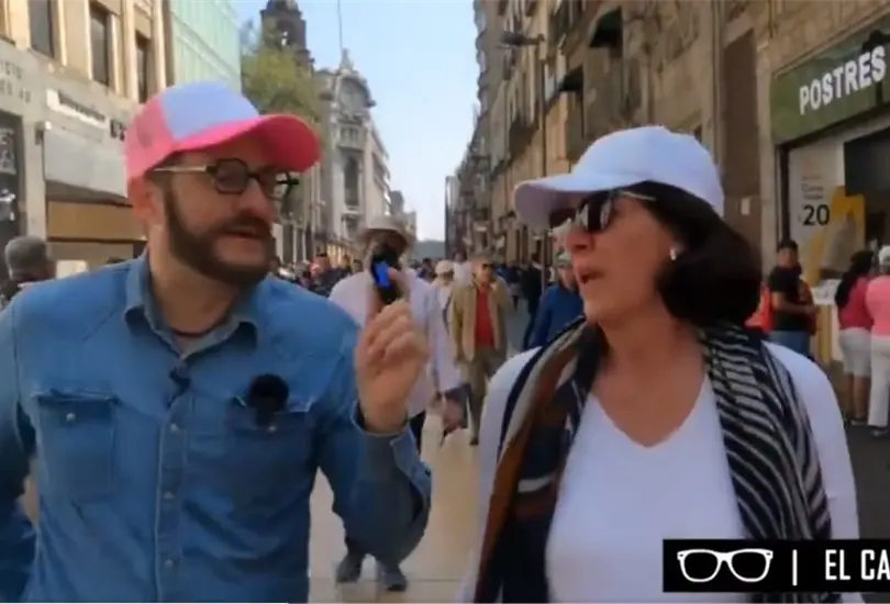 Hern&aacute;n G&oacute;mez Bruera, hermano de Facundo, y periodista y analista pol&iacute;tico, pregunt&oacute; durante la Marcha por la Democracia percibe que en las marchas de la gente que no est&aacute; a favor de AMLO suele haber m&aacute;s personas de tez blanca. 