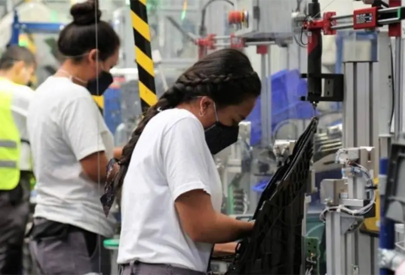 Las empresas deber&aacute;n dar descanso obligatorio a sus trabajadores durante el d&iacute;a 