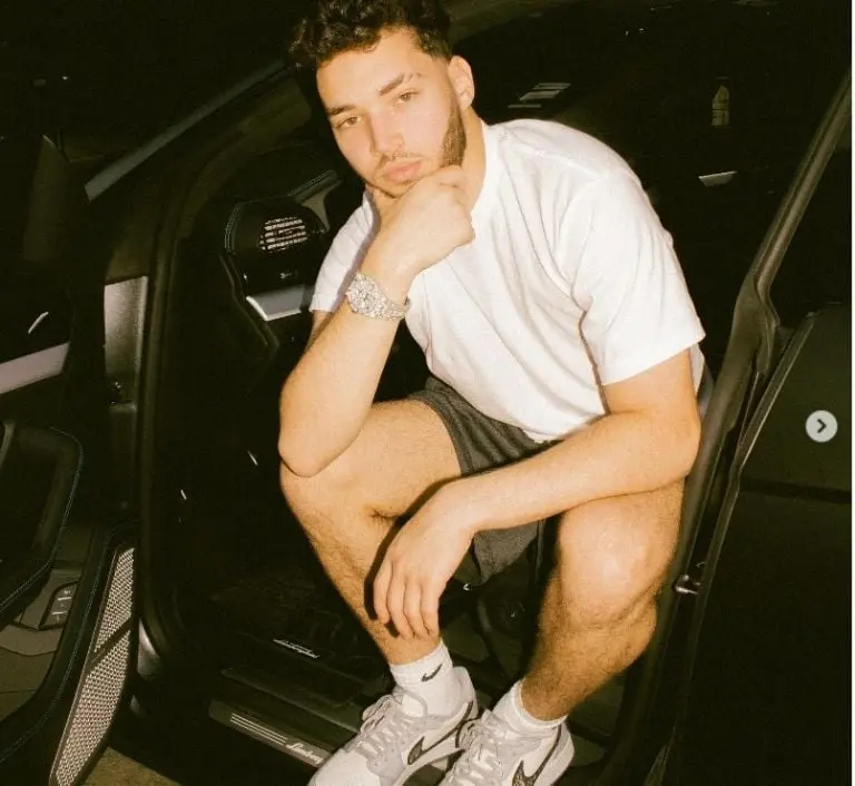 Tunden a influencer por admitir que mira el contenido exclusivo de su hermana - Tomada de Instagram