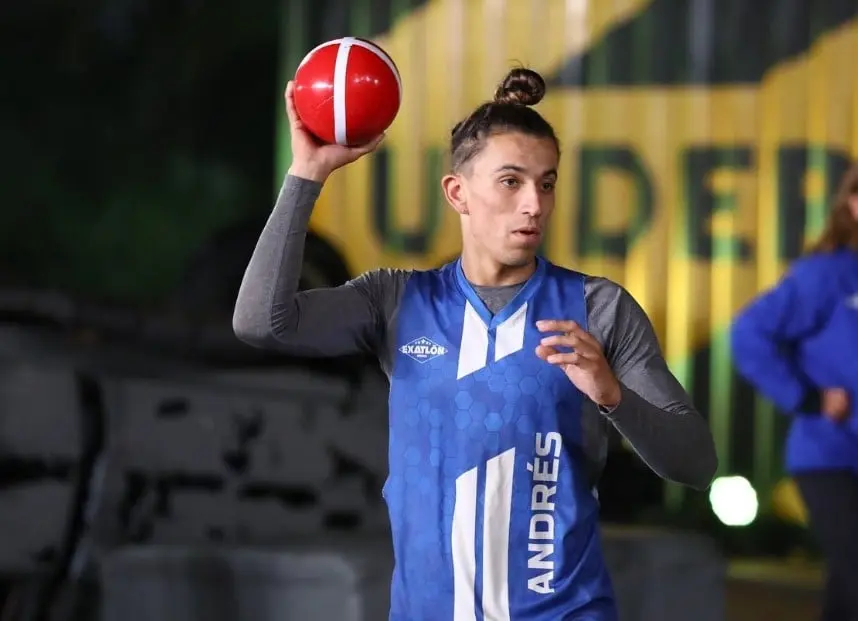 Andr&eacute;s Fierro, el equipo de contendientes, fue el ganador en la rama varonil.