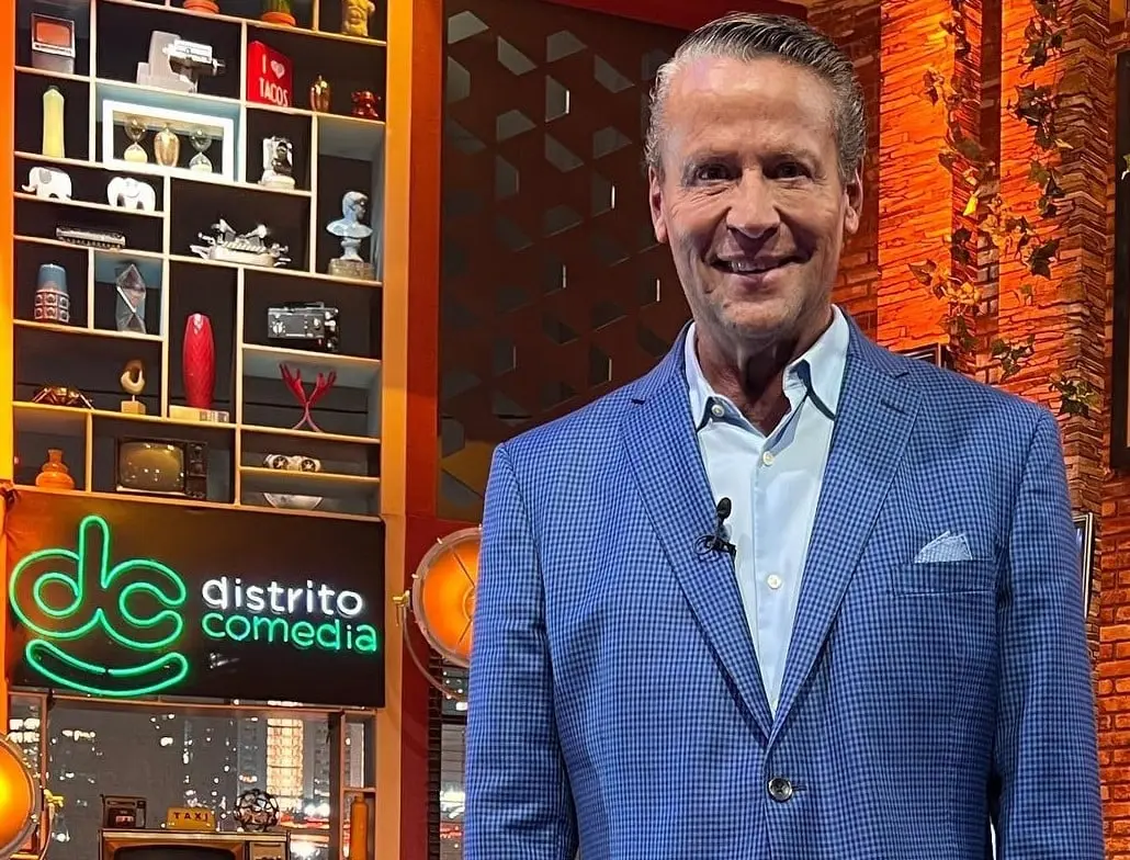 Alfredo Adame fue uno de los conductores que estuvo en la etapa inicial del programa Hoy, pero en m&aacute;s de una ocasi&oacute;n ha hablado de su mala experiencia, en especial por su excompa&ntilde;era Andrea Legarreta, a quien acus&oacute; de hacerle la vida imposible.