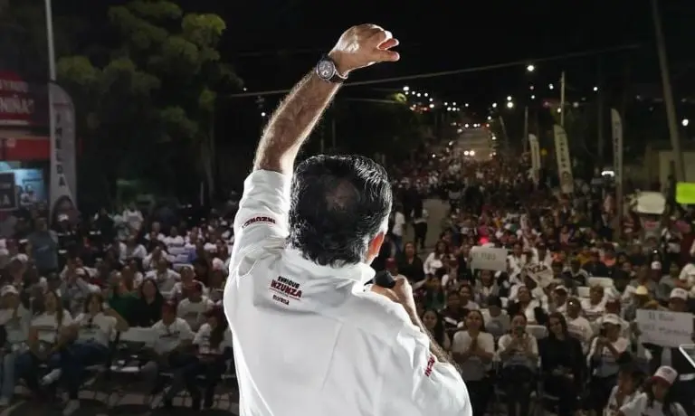 Enrique Inzunza quiere llegar al Senado con la bandera de Morena. Foto: Instagram (enriqueinzunza.mx-).