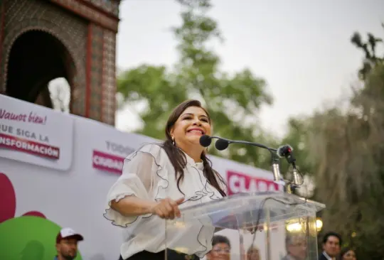 La candidata para Jefa de Gobierno de la CDMX anunció sus compromisos con las mujeres. 