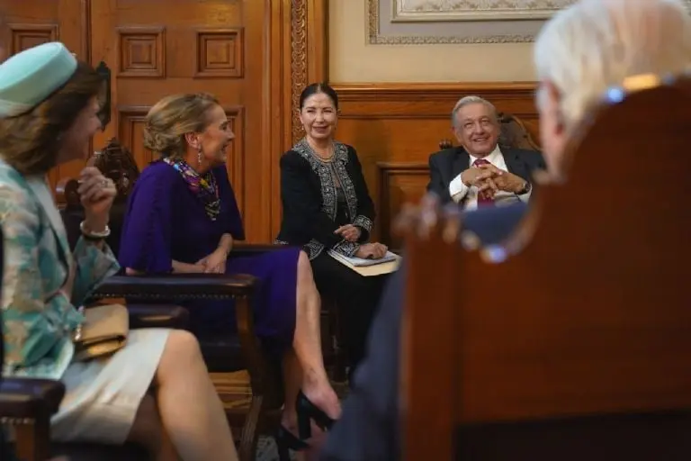 AMLO se reunió con los reyes de Suecia en Palacio Nacional. Foto: Presidencia.