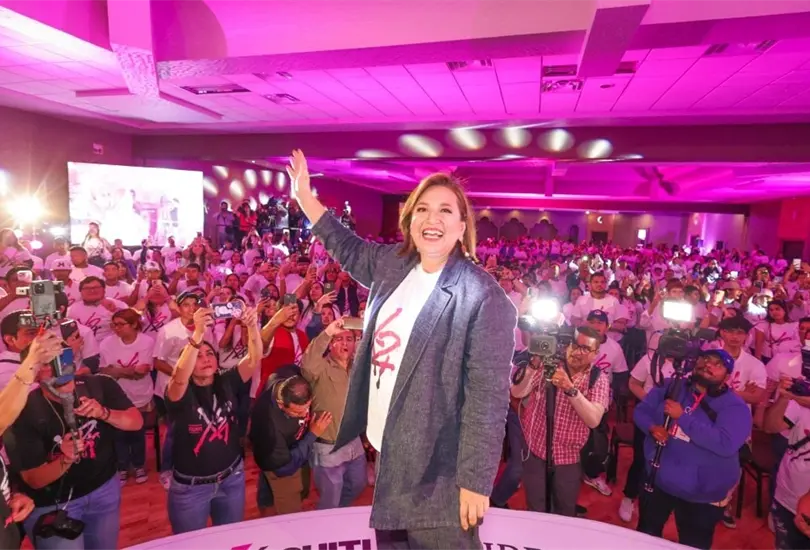 X&oacute;chitl G&aacute;lvez habl&oacute; sobre el tema  de vivienda para los j&oacute;venes y prometi&oacute; aumentar apoyos a estudiantes. 