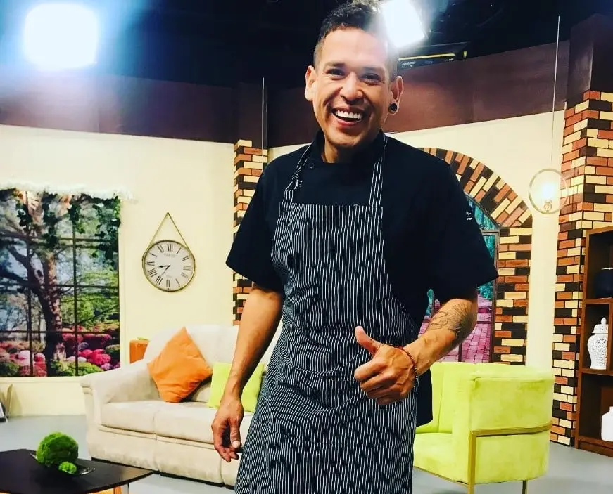 Tras ganar el reality, estudi&oacute; gastronom&iacute;a y abri&oacute; su propio restaurante, pero lo tuvo que cerrar por la crisis de la pandemia. Ahora trabaja como conductor en TV Azteca Jalisco.