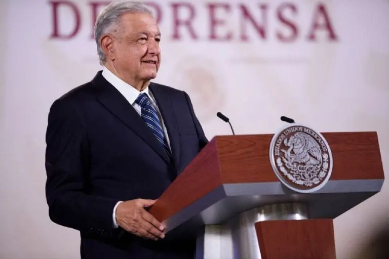 AMLO pidió a Ricardo Salinas Pliego presentar pruebas de su acusaciones. Foto: Presidencia.