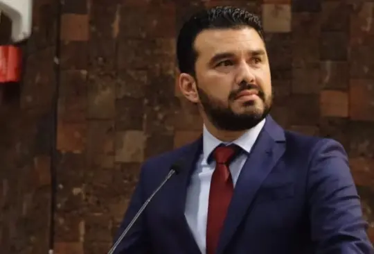 Juan Pablo Montes de Oca falleció en un accidente aéreo mientras volaba en Chiapas. Juan Pablo Montes de Oca falleció en un accidente aéreo mientras volaba en Chiapas.