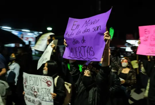 Feministas y medios buscan justicia para el caso de la mujer asesinada