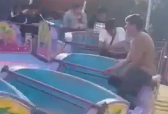 Joven sale disparado de juego mecánico en feria de El Chamizal 