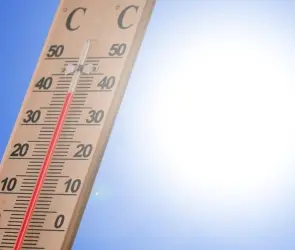 Cuidados esenciales para la piel en tiempos de calor