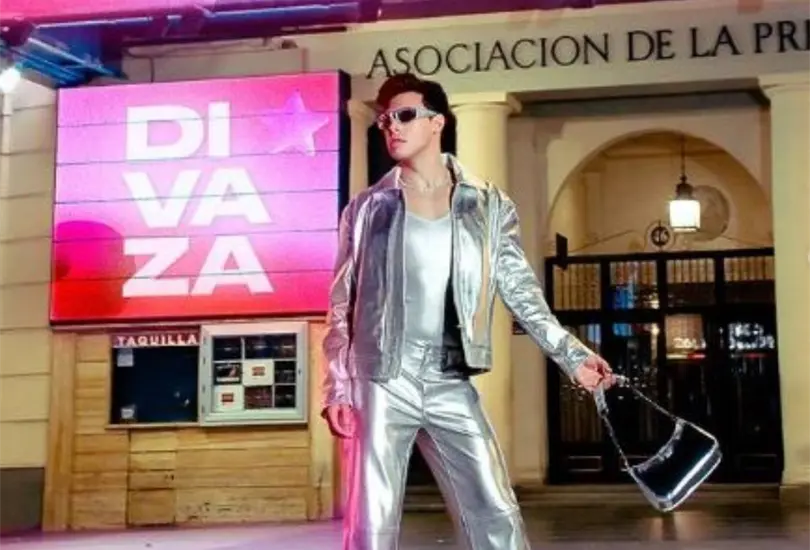 La participación de La Divaza en La Casa de los Famosos no ha estado exenta de controversias. La participación de La Divaza en La Casa de los Famosos no ha estado exenta de controversias.