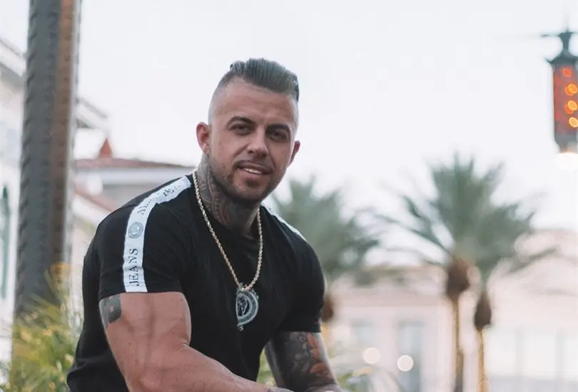 Coach fitness causa pol&eacute;mica