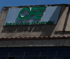 ¿Quieres cambiar el nombre del titular del recibo de luz de la CFE? Te explicamos cómo hacerlo