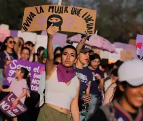 CDMX| Mujer muere de un paro cardiorrespiratorio durante la marcha del 8M