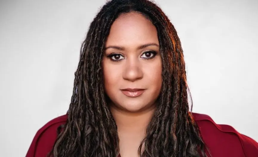 Ahora tiene 48 a&ntilde;os, en los &uacute;ltimos a&ntilde;os ha participado en series como 'Truth Be Told' y '9-1-1'.