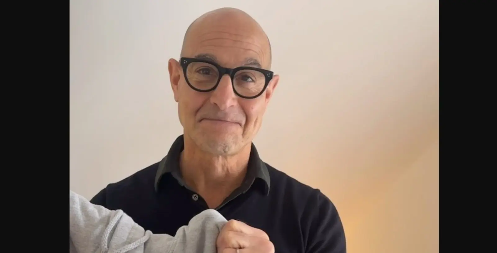 Ahora tiene 63 a&ntilde;os, es padre de 5 hijos y est&aacute; casado desde 2012 con Felicity Blunt, hermana de la actriz Emily Blunt. Ha trabajado en series como 'Inside' y 'Citadel'.