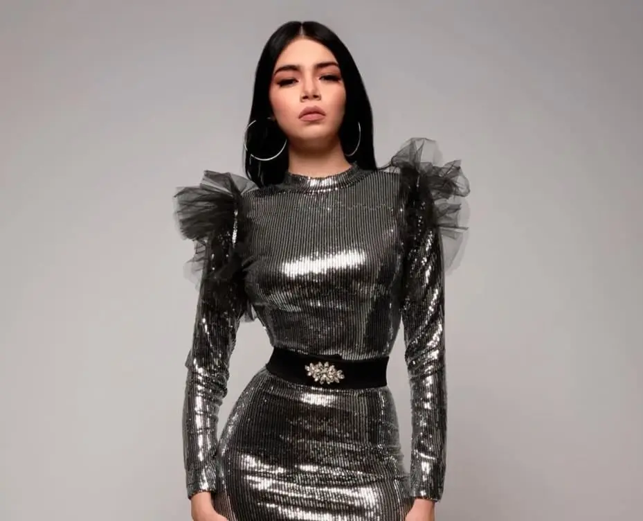 En total cuenta con 230 mil seguidores en Instagram.