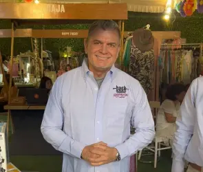 Sergio Basáñez deja las telenovelas y ahora vende caldo de huesos en puestos ambulantes