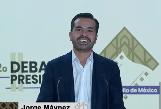 Jorge Álvarez Máynez saca meme en pleno debate.