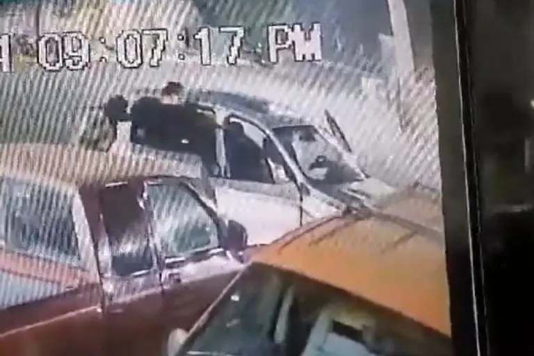 Filtran video del secuestro de suegro de Alma Denisse - Captura de pantalla