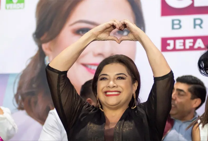 Clara Brugada promete mejorar la seguridad en la CDMX con la instalaci&oacute;n de 150 mil videoc&aacute;maras