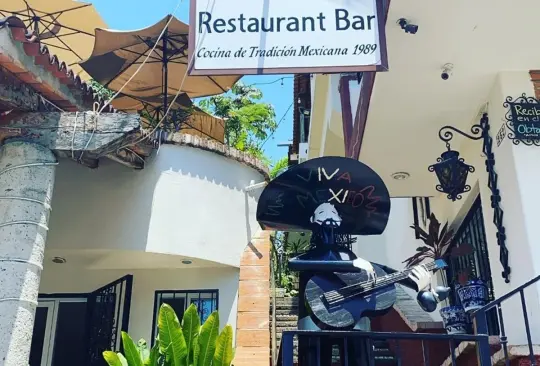 Extranjeros se quejan de Restaurante en Puerto Vallarta