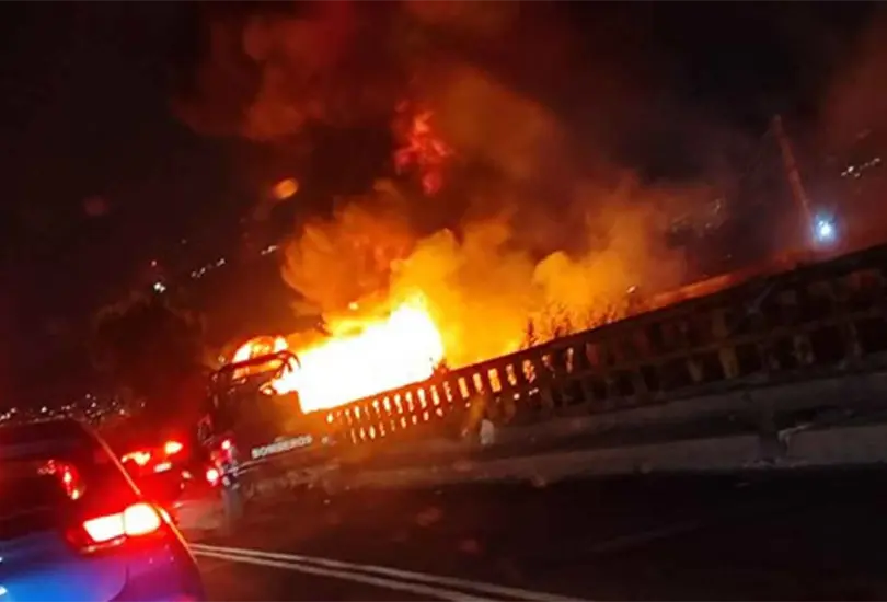 Incendio en R&iacute;o de los Remedios 